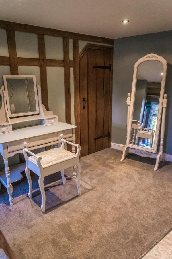 Shibden Hall View Халифакс Екстериор снимка